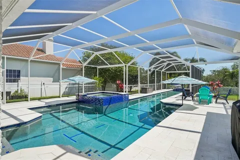 $1,950,000 | 750 Sand Pine Drive Northeast, St. Petersburg, FL 33703