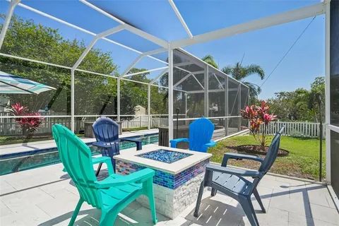 $1,950,000 | 750 Sand Pine Drive Northeast, St. Petersburg, FL 33703