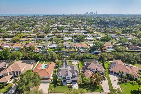 $1,950,000 | 750 Sand Pine Drive Northeast, St. Petersburg, FL 33703