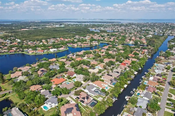 $1,950,000 | 750 Sand Pine Drive Northeast, St. Petersburg, FL 33703