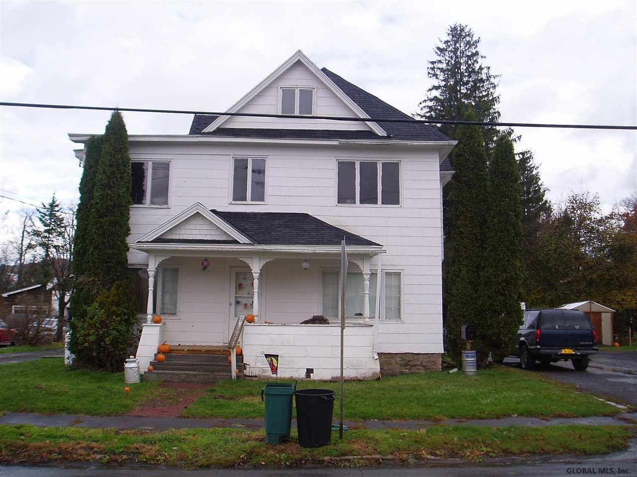 41 Genesee Street Cherry Valley, NY 13320 - Photo 4 of 29