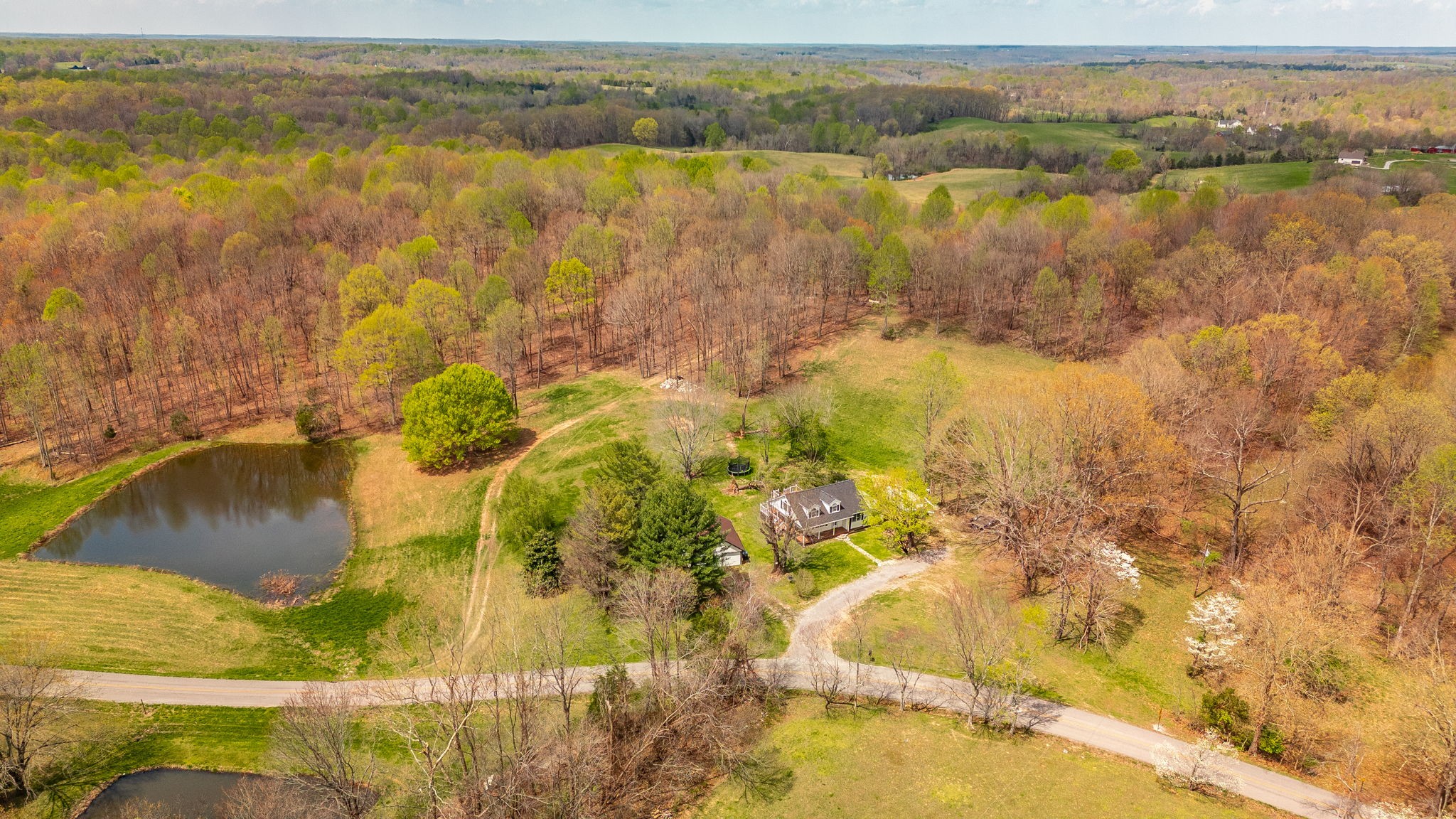 755 Hog Back Ridge Road Bethpage, TN 37022 - Photo 18 of 20