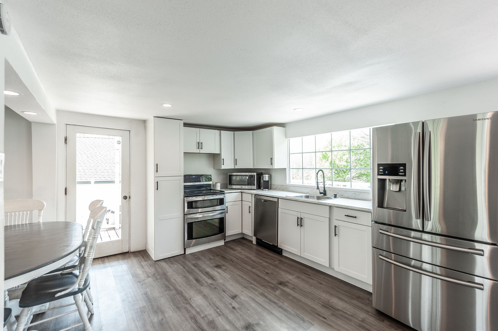 755 Hog Back Ridge Road Bethpage, TN 37022 - Photo 4 of 20