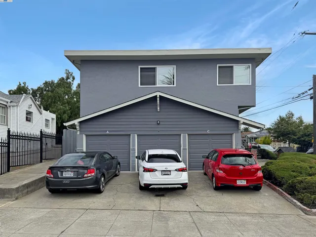 $999,000 | 2105 48th Avenue, Oakland, CA 94601