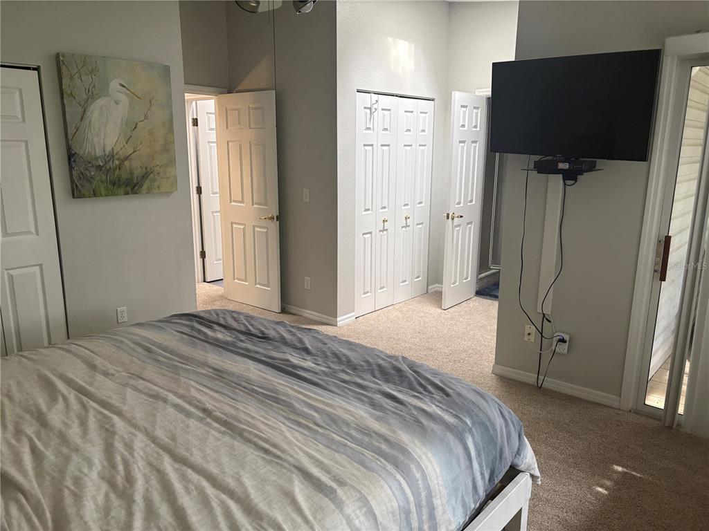 9122 Jake's Path Largo, FL 33771 - Photo 16 of 34