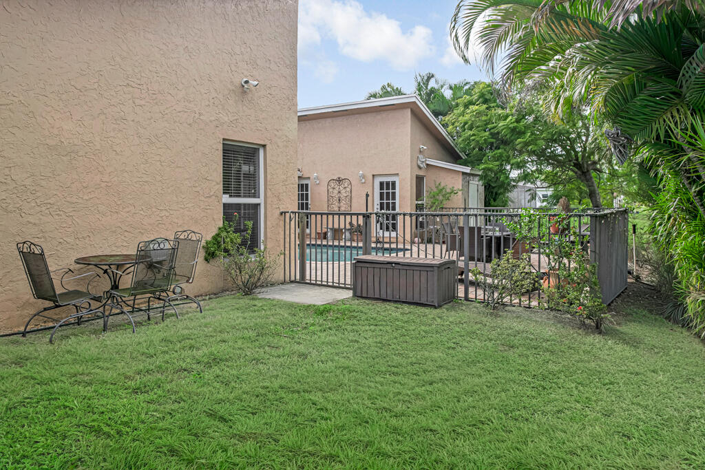 6255 Timberlakes Way Delray Beach, FL 33484 - Photo 30 of 32 29