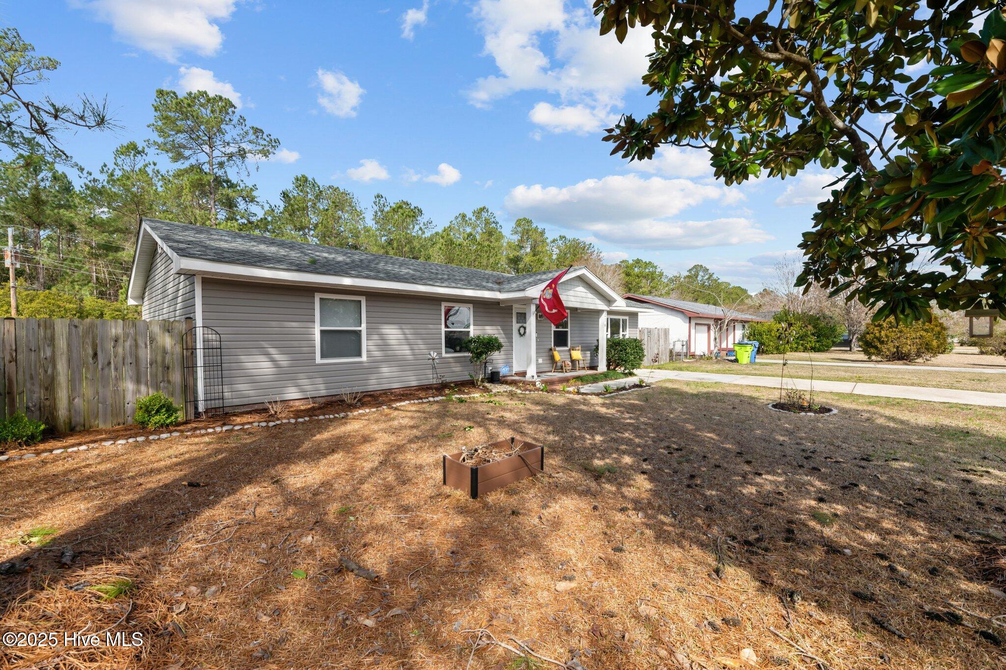 216 Poplar Road Havelock, NC 28532 - Photo 29 of 35 6-web-or-mls-DSC_0492 - Copy - Copy