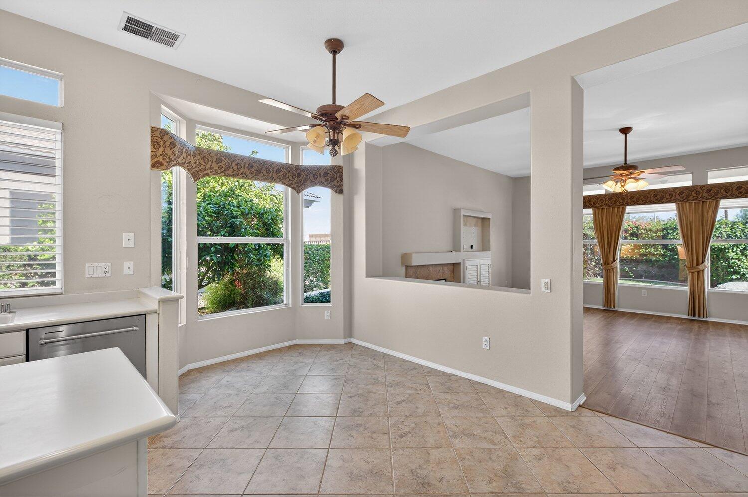 43784 Royal St George Drive Indio, CA 92201 - Photo 11 of 33 260312_43784_royal_saint_george_drive_in
