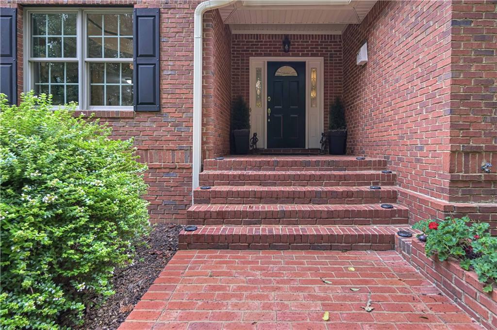 5885 West Chapel Hill Road Douglasville, GA 30135 - Photo 3 of 42