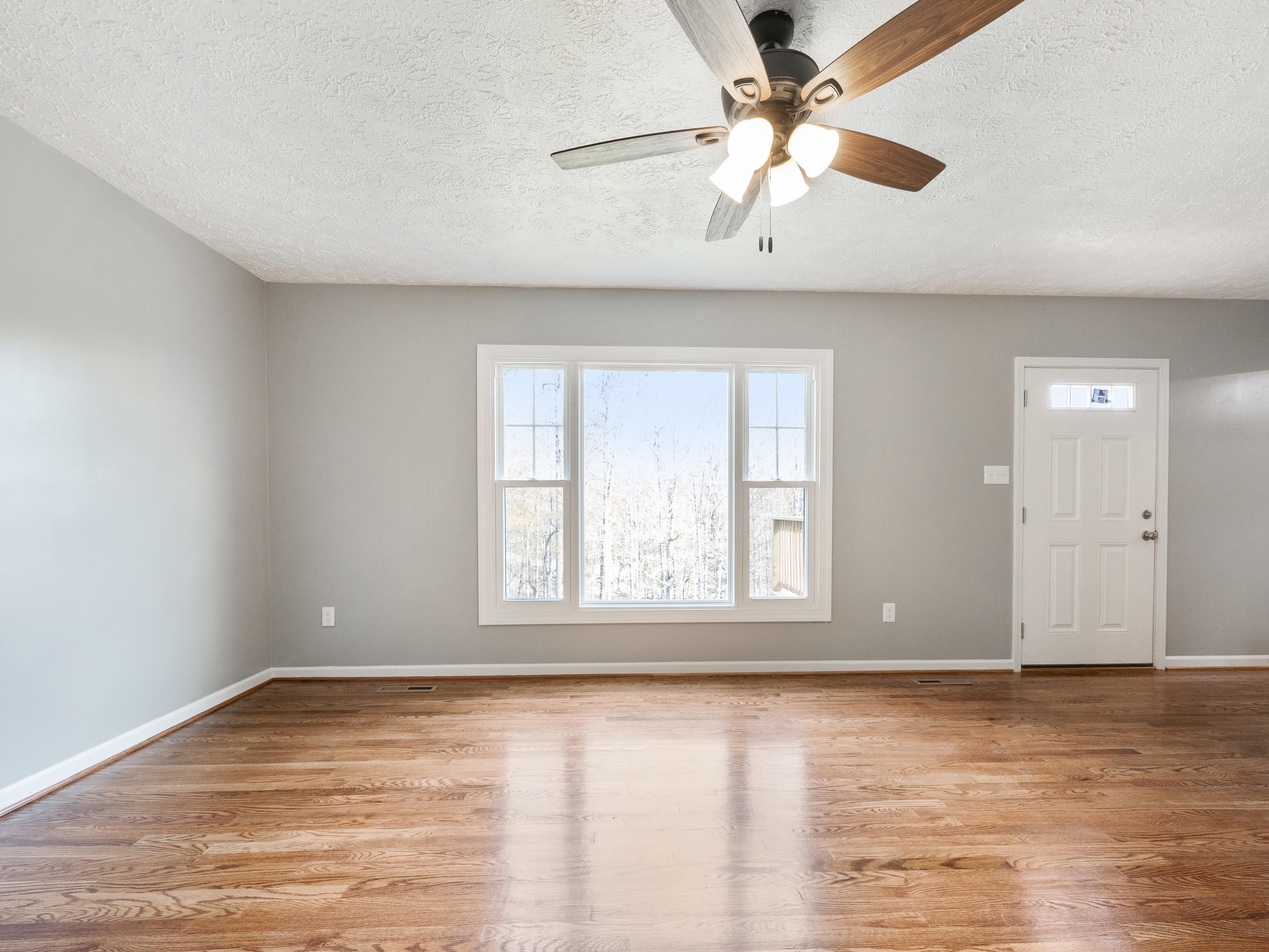 8890 Newport Road Catawba, VA 24070 - Photo 6 of 49 46_8890_Newport46_mls