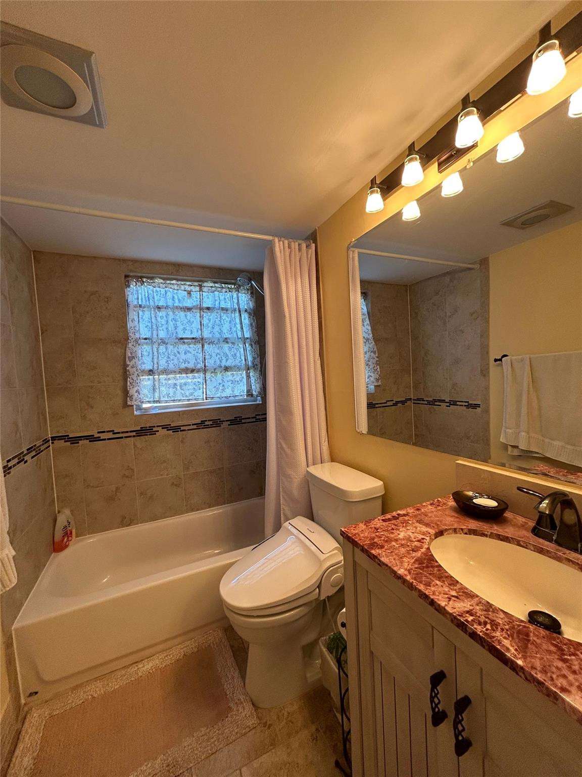 60 Brighton Drive, Unit B Boca Raton, FL 33434 - Photo 5 of 16 Photo 5