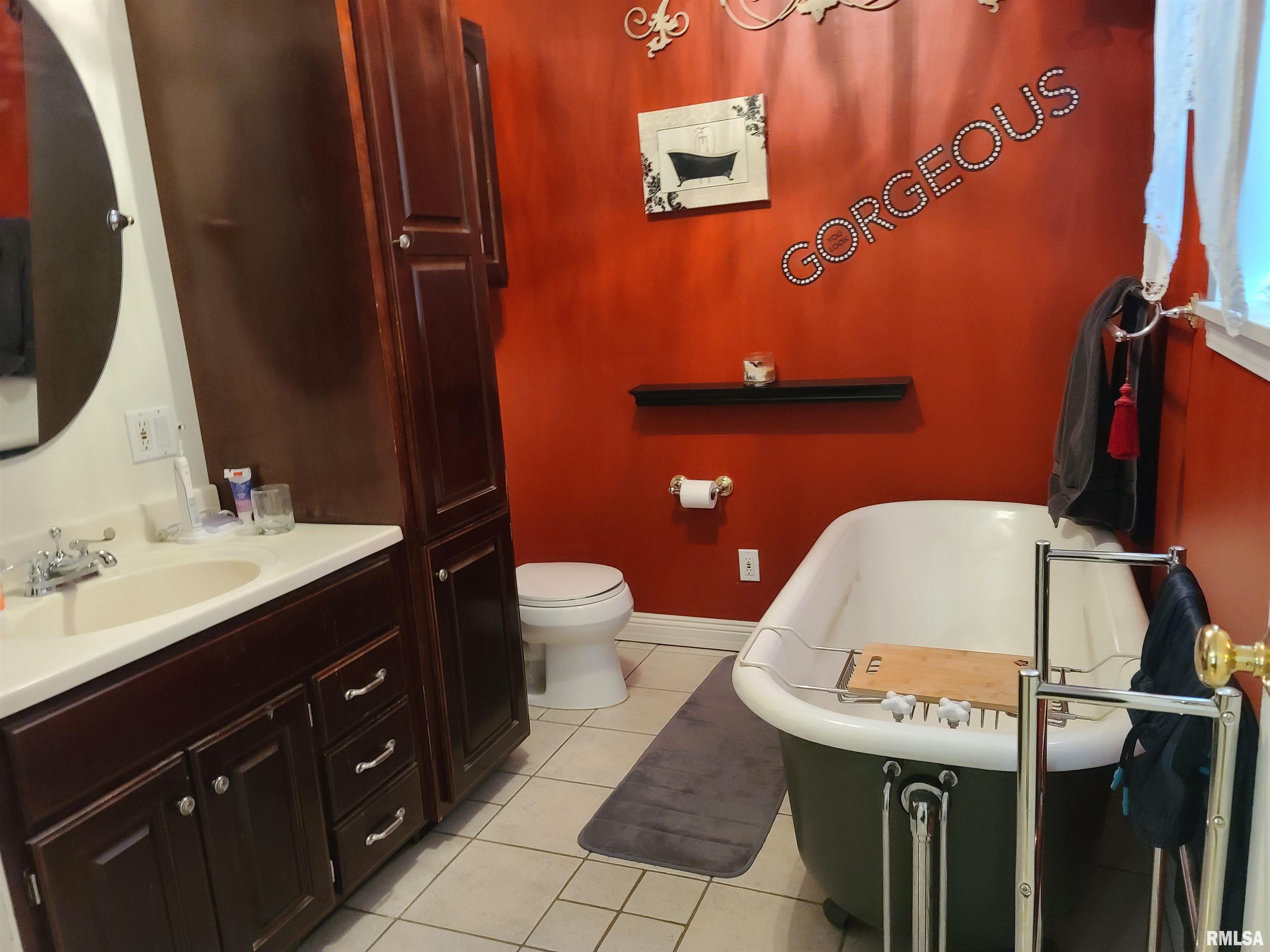 19050 Farmer Road Ridgway, IL 62979 - Photo 20 of 28