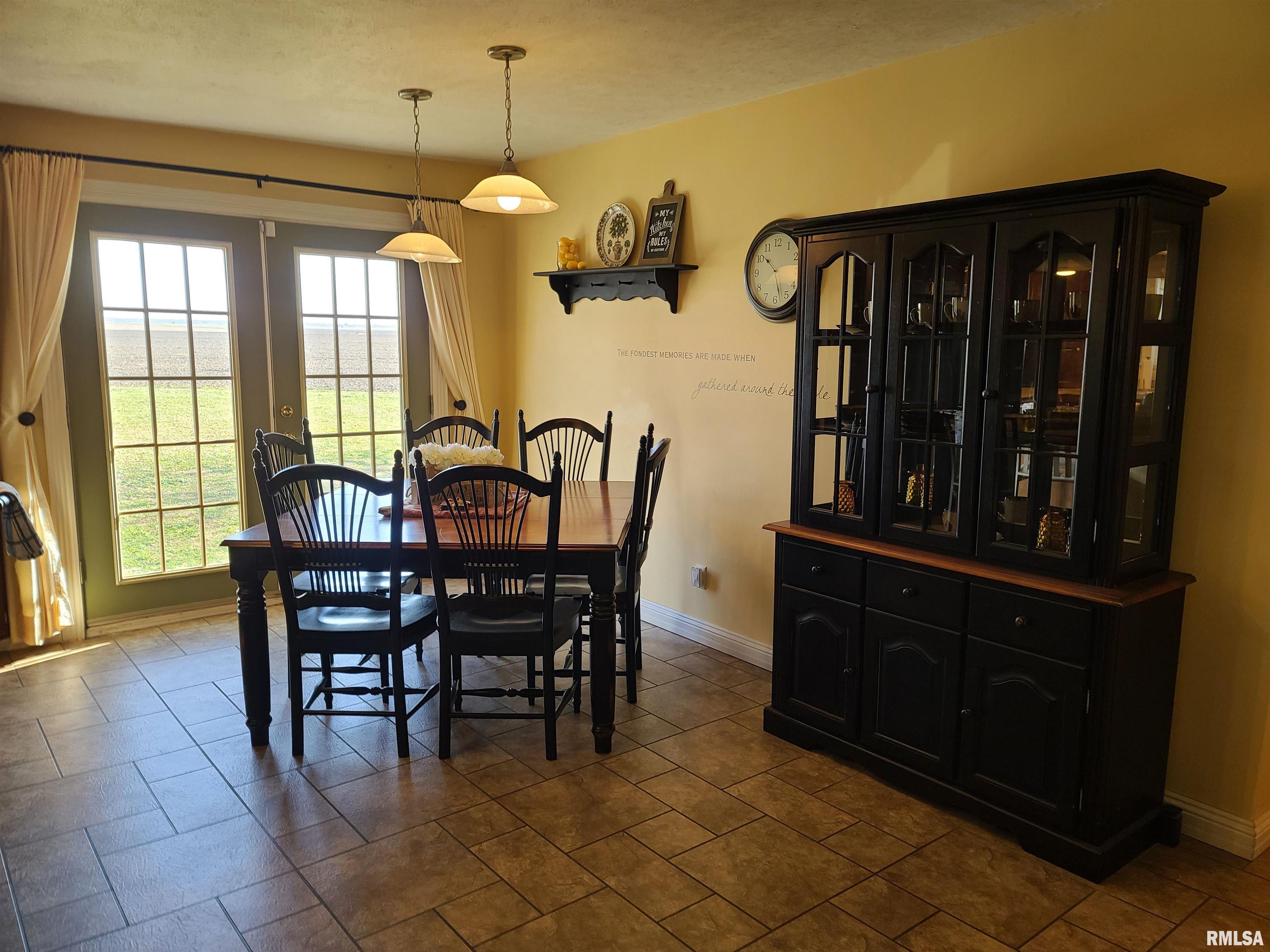 19050 Farmer Road Ridgway, IL 62979 - Photo 6 of 28