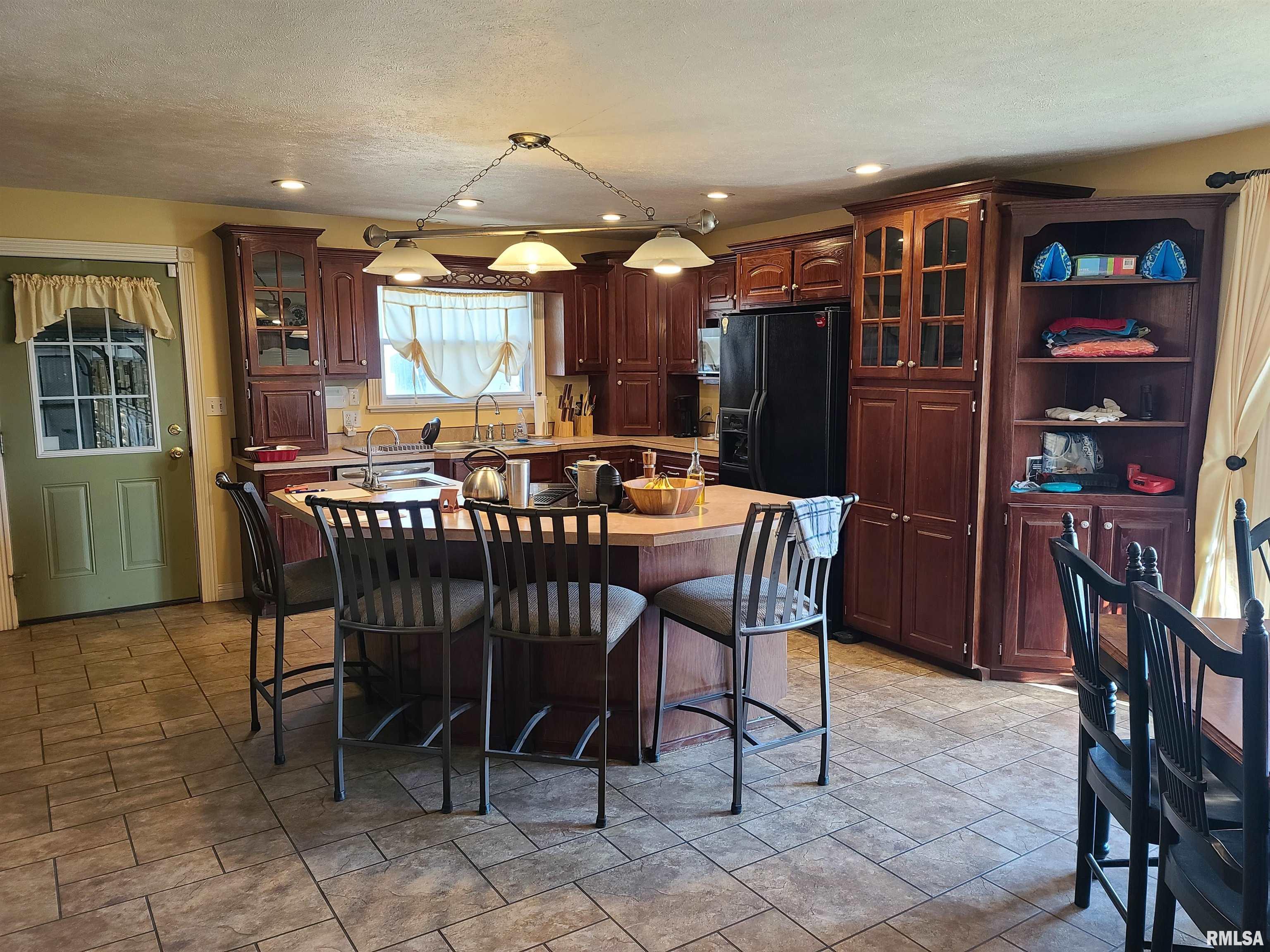 19050 Farmer Road Ridgway, IL 62979 - Photo 9 of 28