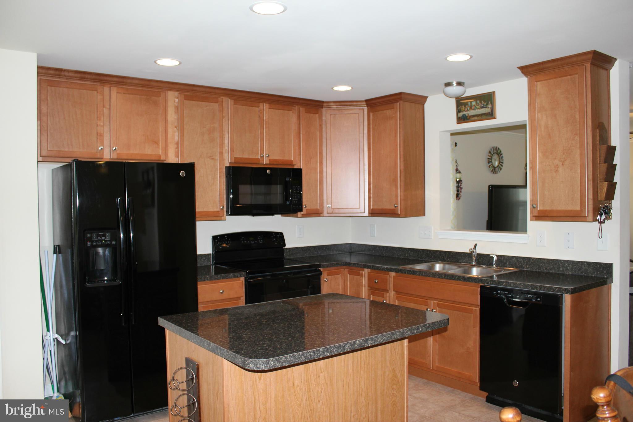 1141 Stallion Street Ranson, WV 25438 - Photo 7 of 27 Kitchen