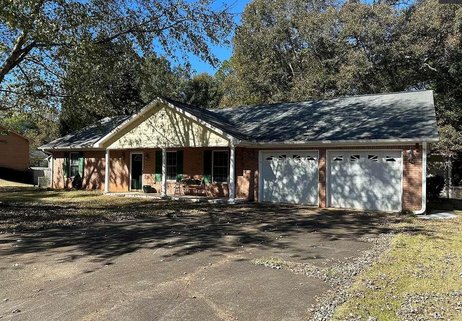 574 Almand Branch Road Southeast Conyers, GA 30094 - Photo 2 of 34