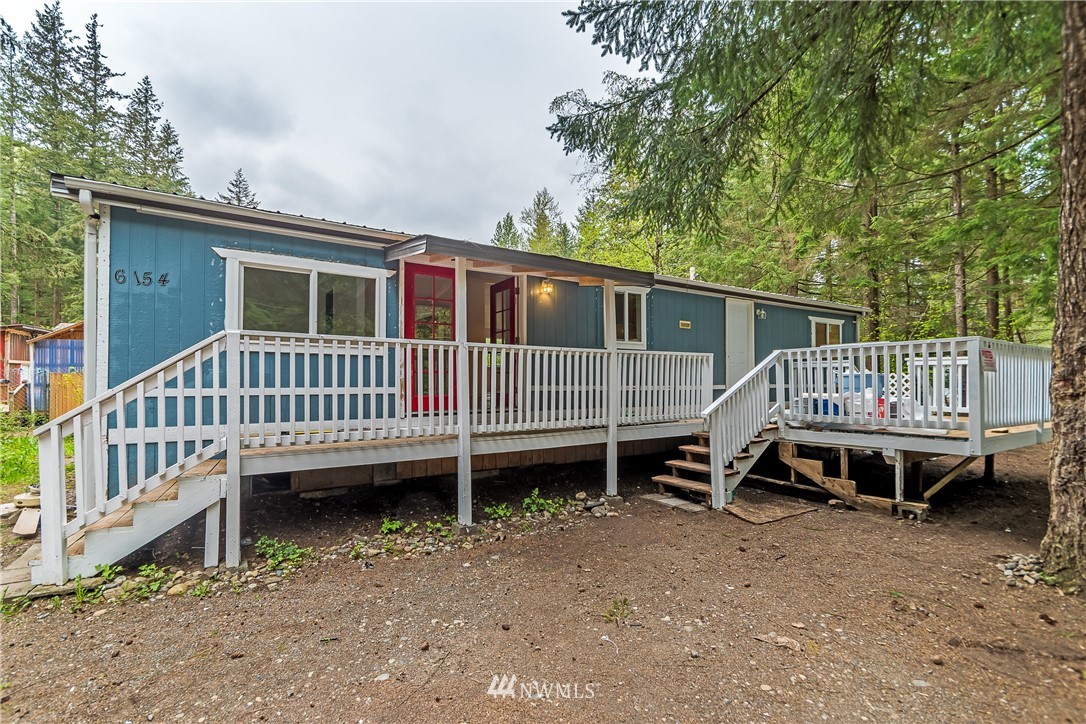 6154 Shamrock Road Maple Falls, WA 98266 - Photo 1 of 20 Gallery Image 1