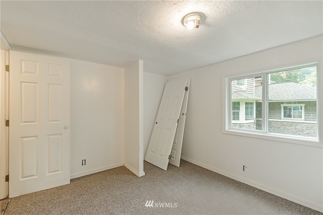 6154 Shamrock Road Maple Falls, WA 98266 - Photo 12 of 20 Gallery Image 12