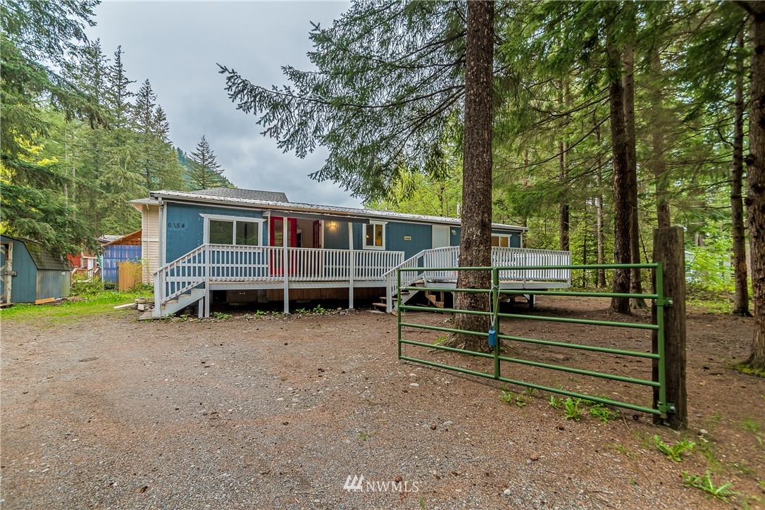 6154 Shamrock Road Maple Falls, WA 98266 - Photo 17 of 20 Gallery Image 17