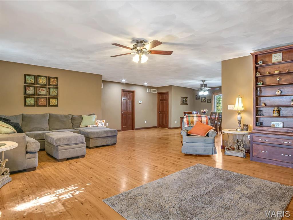 7315 Roscow Hollow Road Prairie du Rocher, IL 62277 - Photo 6 of 40