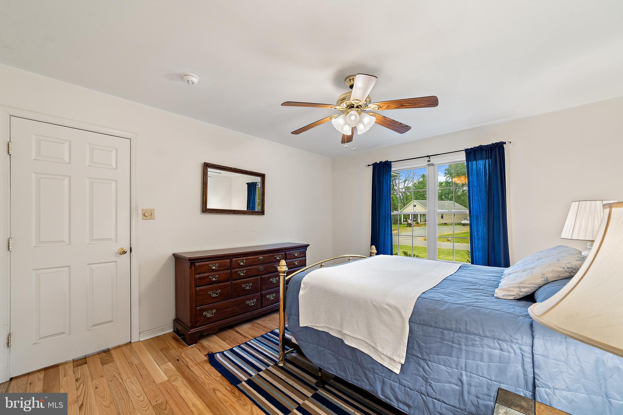 302 North Duey Road Remington, VA 22734 - Photo 16 of 34 master bedroom w/ceiling fan