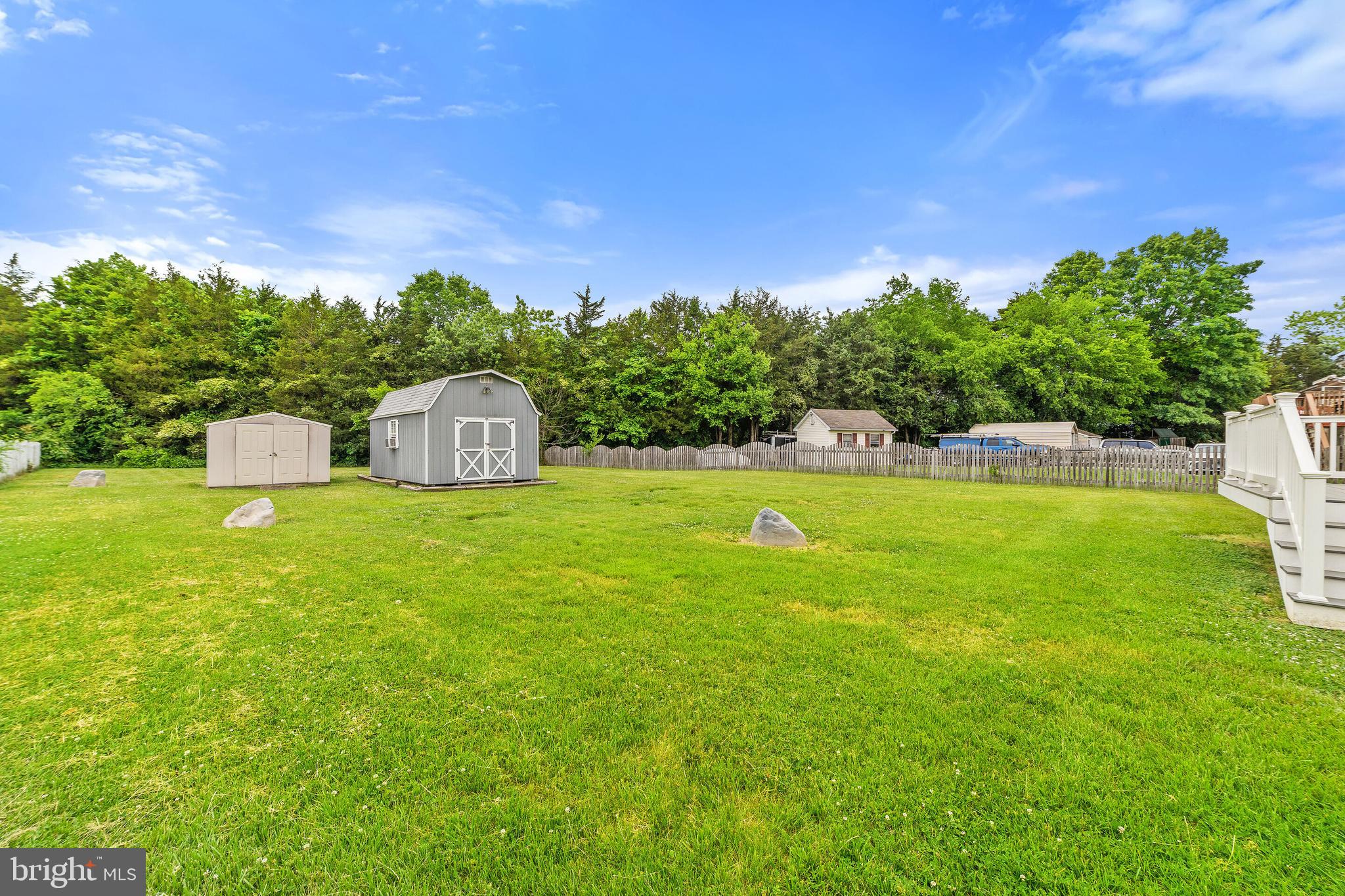 302 North Duey Road Remington, VA 22734 - Photo 28 of 34 Huge backyard!