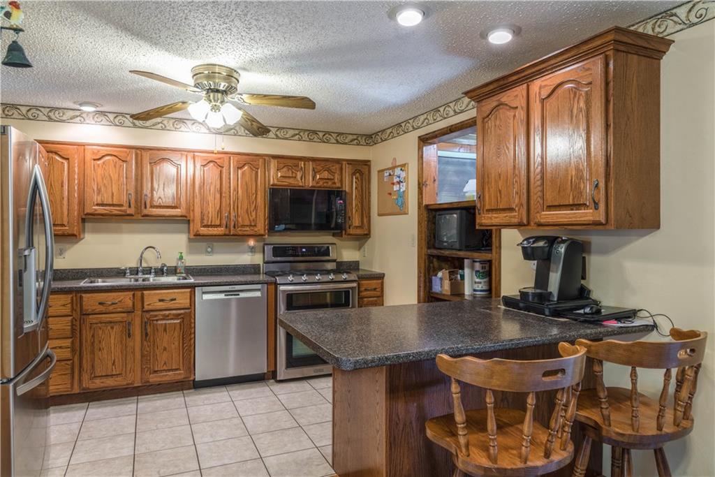 1794 A Locust Road Sewickley, PA 15143 - Photo 8 of 25 Gallery Image 8