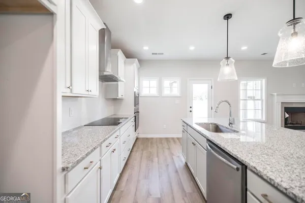 $419,900 | 407 Baxter Drive, Unit 38, Kathleen, GA 31047