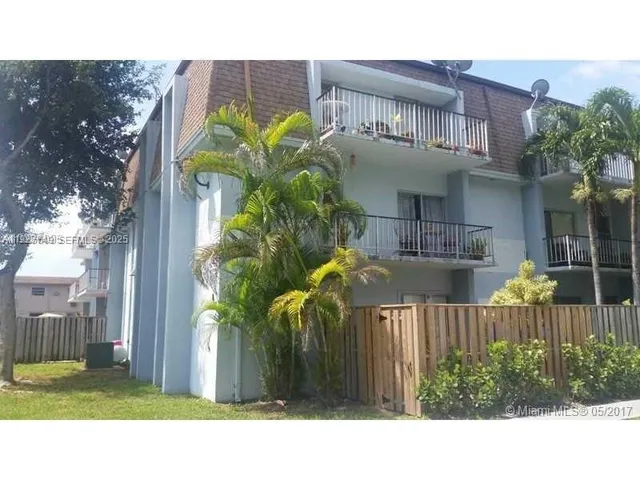 a view of outdoor space yard swimming pool and patio