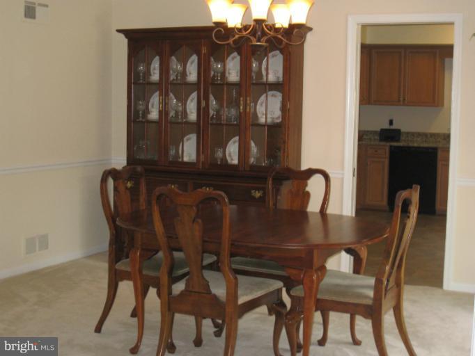 8010 Falstaff Road McLean, VA 22102 - Photo 22 of 27 Dining Room