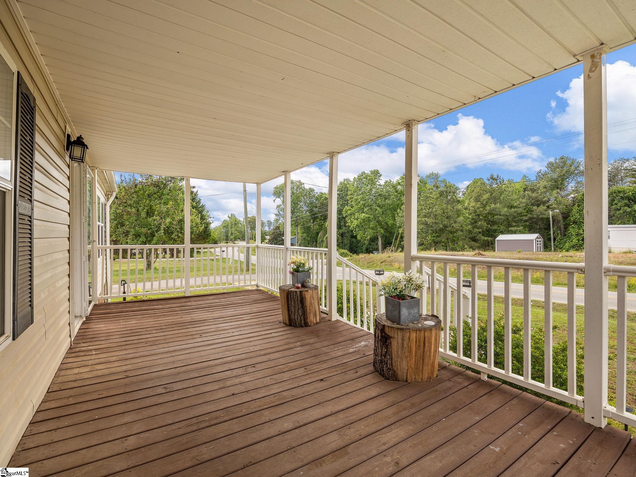335 Otts Shoals Road Roebuck, SC 29376 - Photo 4 of 40