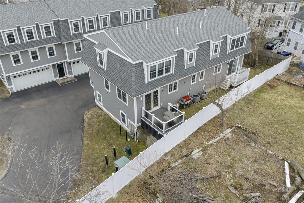 113 Elm Street, Unit D Quincy, MA 02169 - Photo 3 of 39 a view of an buildings with a street
