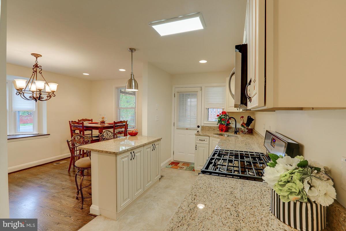 8443 Pleasant Plains Road Baltimore, MD 21286 - Photo 13 of 29 Kitchen