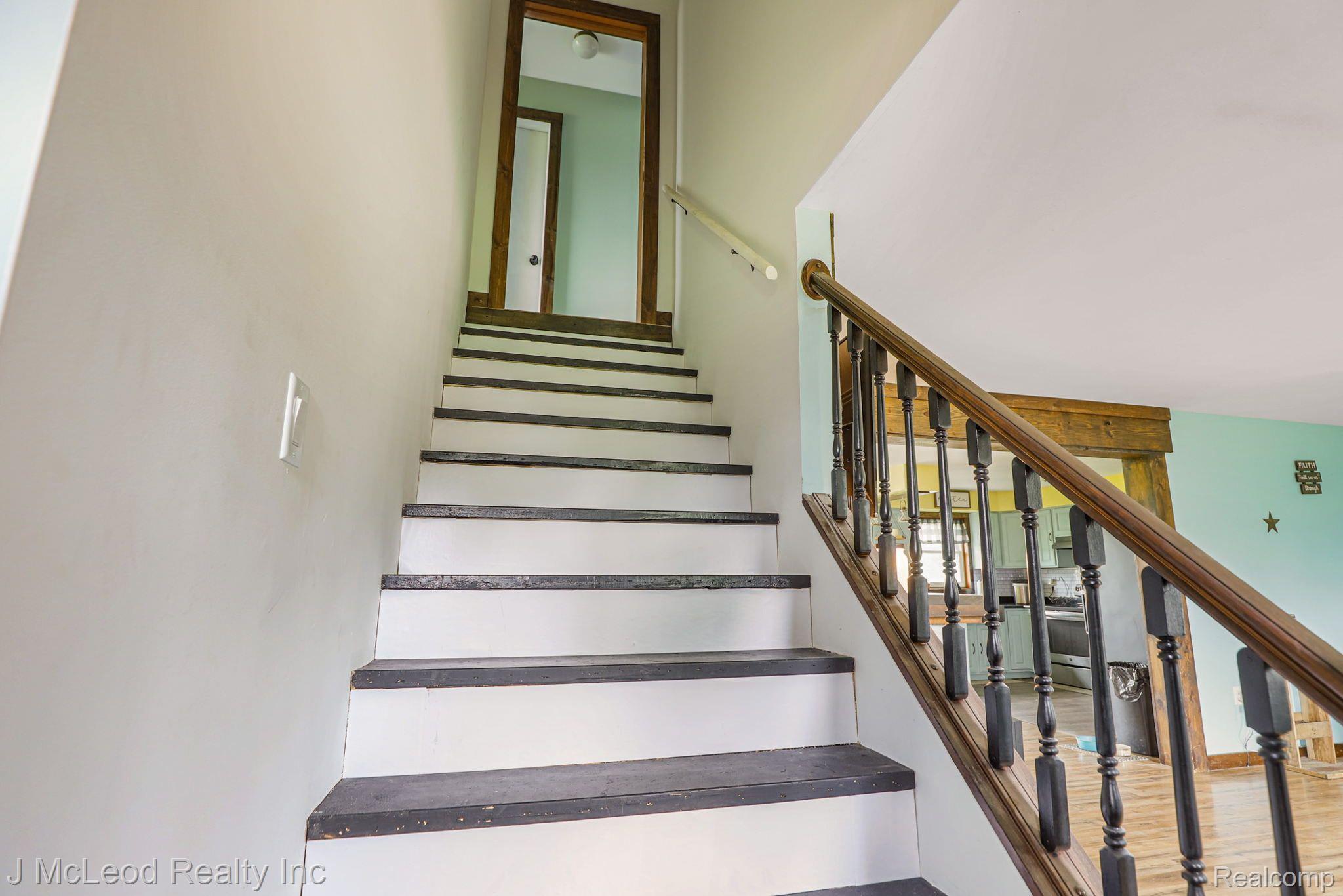 6388 Millington Road Millington, MI 48746 - Photo 27 of 59 Gallery Image 27