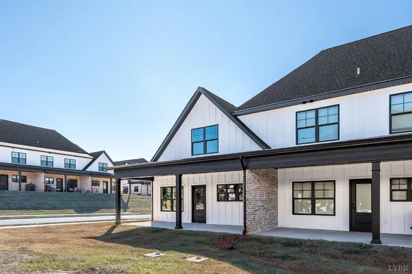 $425,000 | 1013 Landon Court, Forest, VA 24551