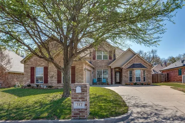 $399,000 | 312 Howard Way Drive, Aledo, TX 76008