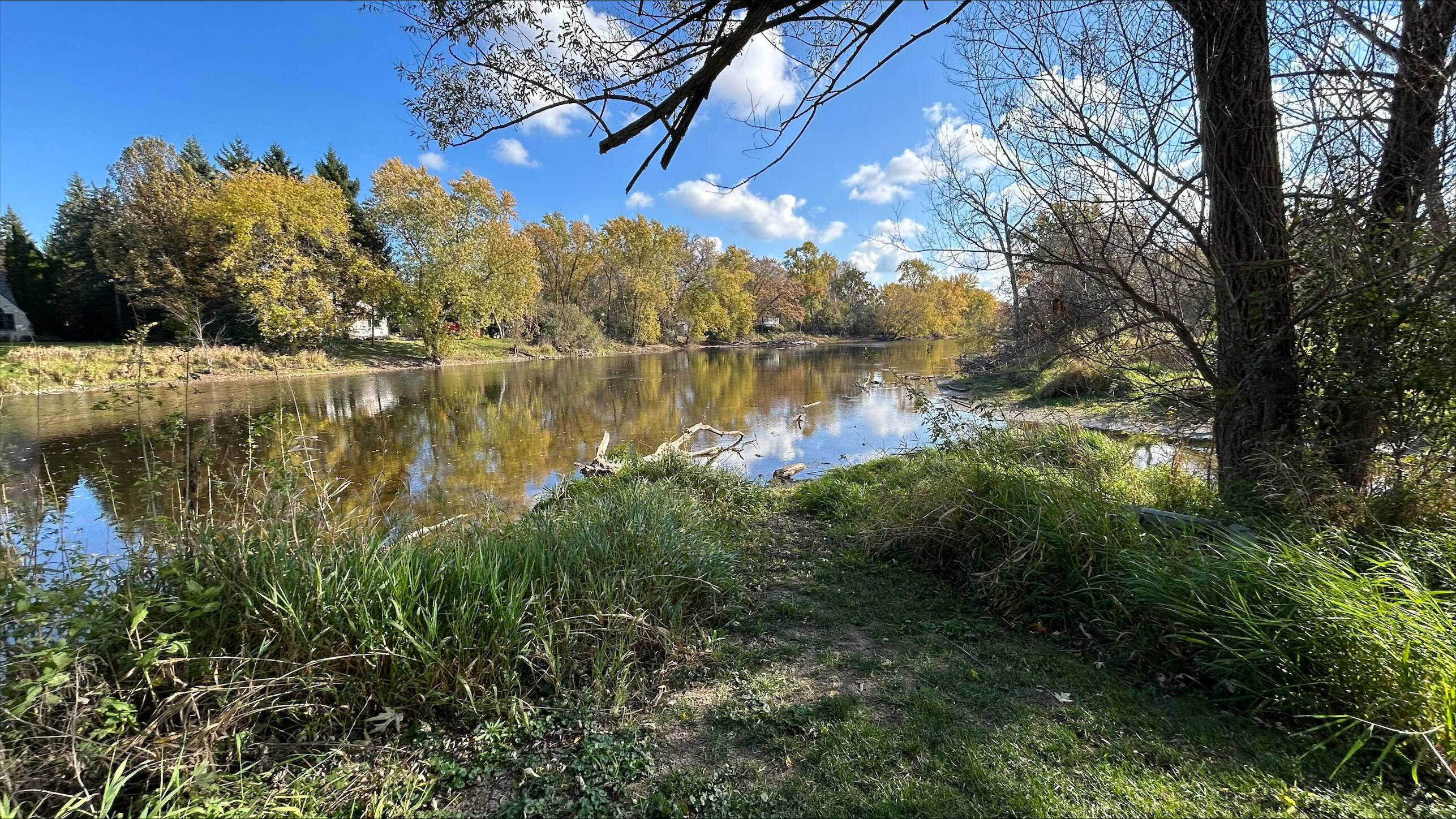 10038 North Cedarburg Road Mequon, WI 53092 - Photo 6 of 82 Milwaukee River