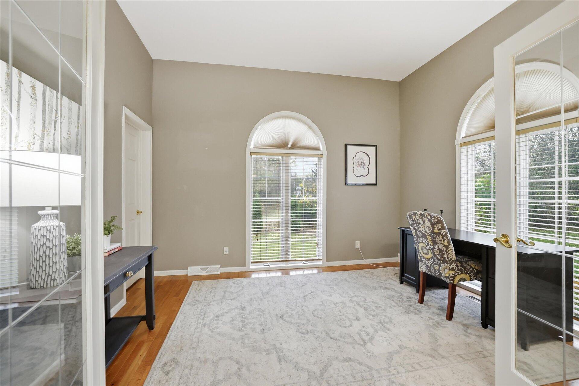 10038 North Cedarburg Road Mequon, WI 53092 - Photo 18 of 82 Office