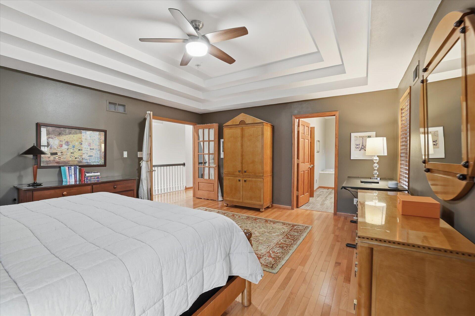 10038 North Cedarburg Road Mequon, WI 53092 - Photo 35 of 82 Primary Bedroom