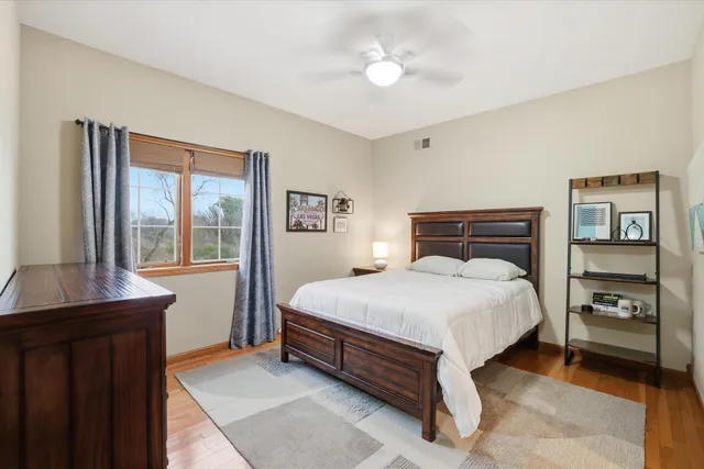 $799,000 | 10038 North Cedarburg Road, Mequon, WI 53092