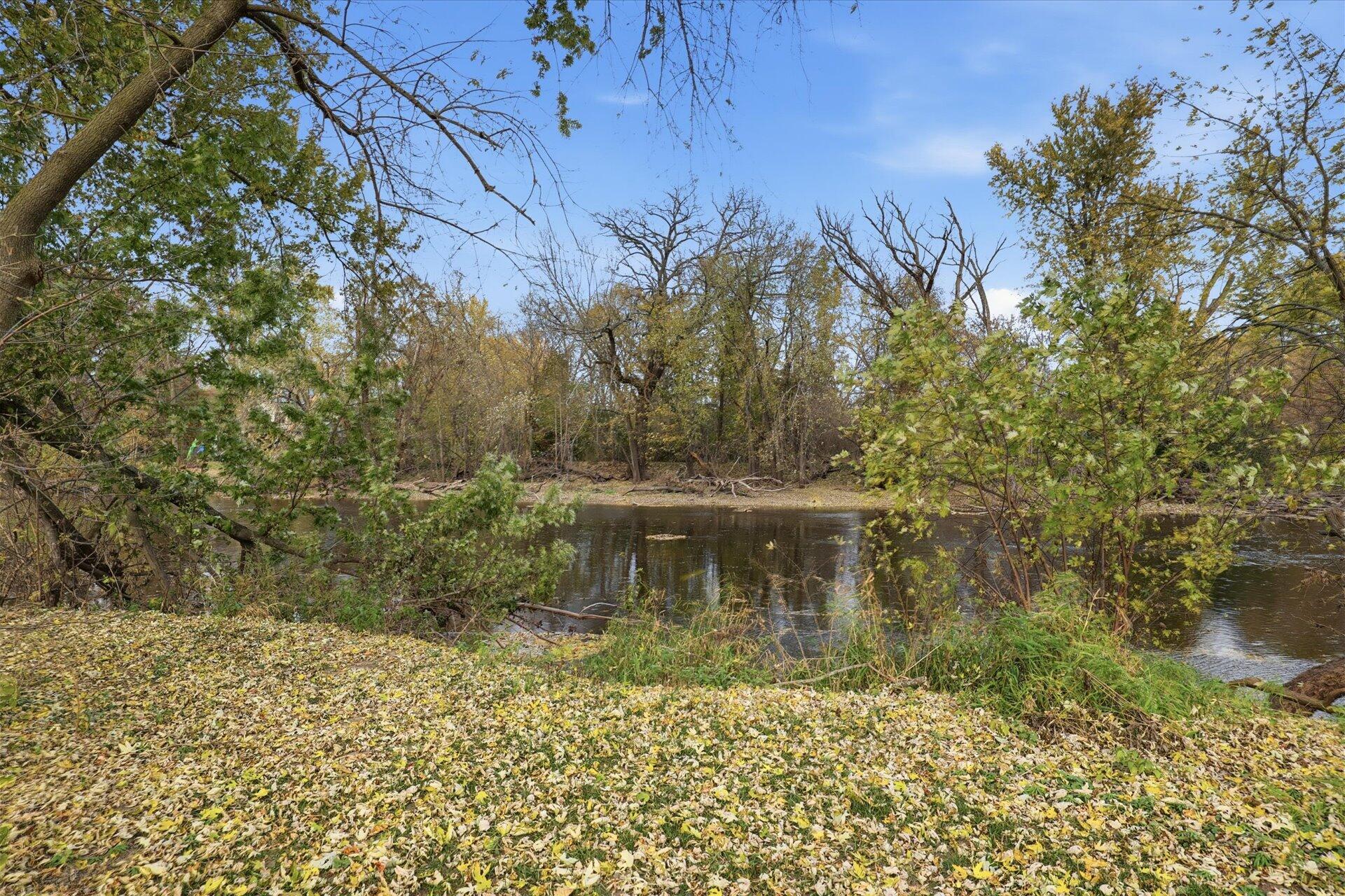 10038 North Cedarburg Road Mequon, WI 53092 - Photo 58 of 82 46-064_ACAM2126