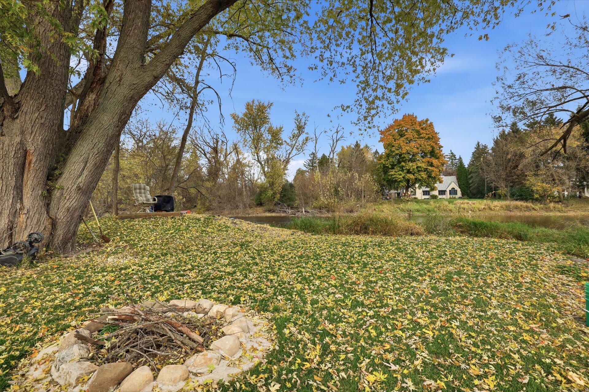 10038 North Cedarburg Road Mequon, WI 53092 - Photo 60 of 82 48-066_ACAM2132