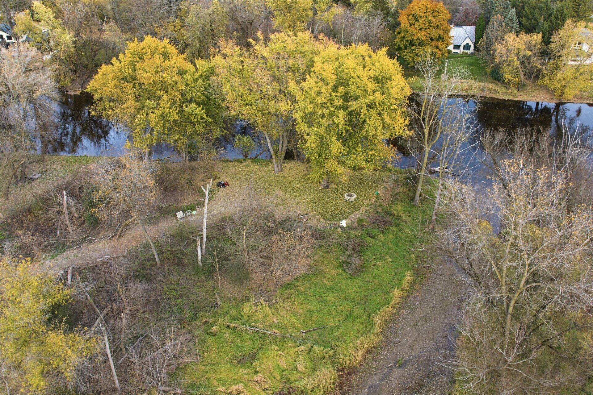 10038 North Cedarburg Road Mequon, WI 53092 - Photo 66 of 82 65-Aerial 15
