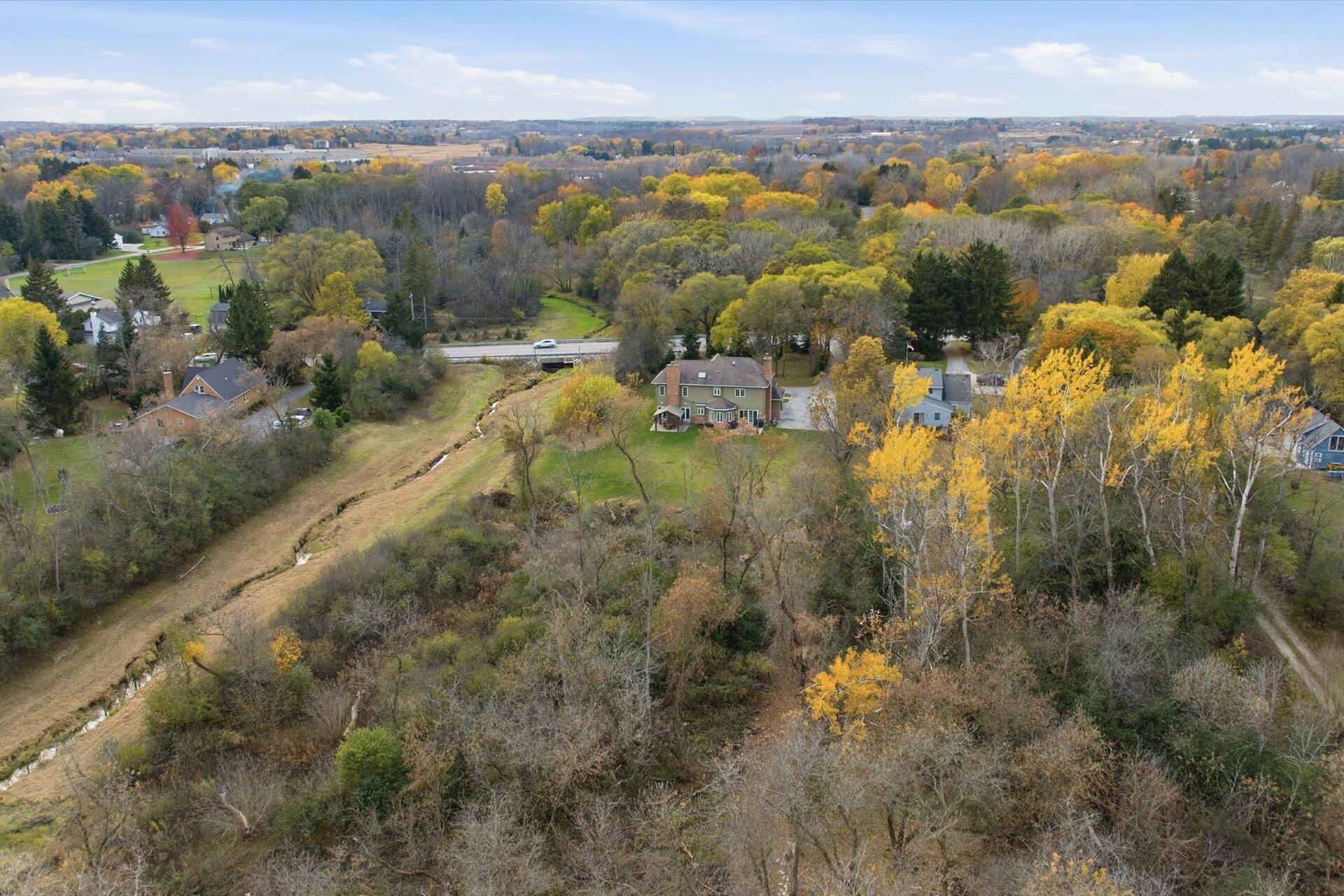 10038 North Cedarburg Road Mequon, WI 53092 - Photo 68 of 82 67-Aerial 17
