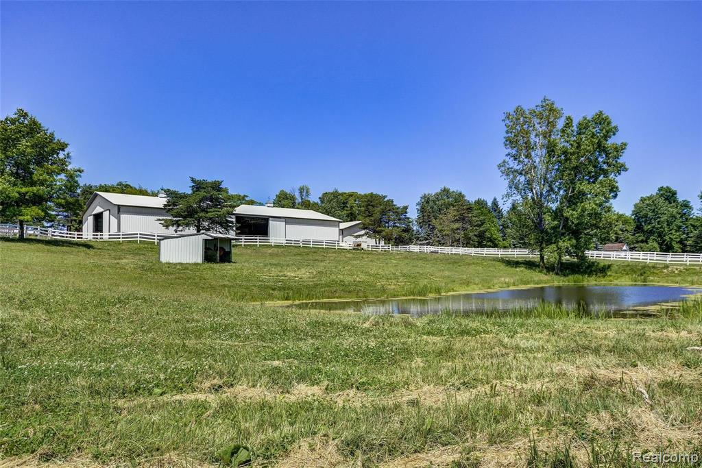 2356 East Cook Road Grand Blanc, MI 48439 - Photo 71 of 76