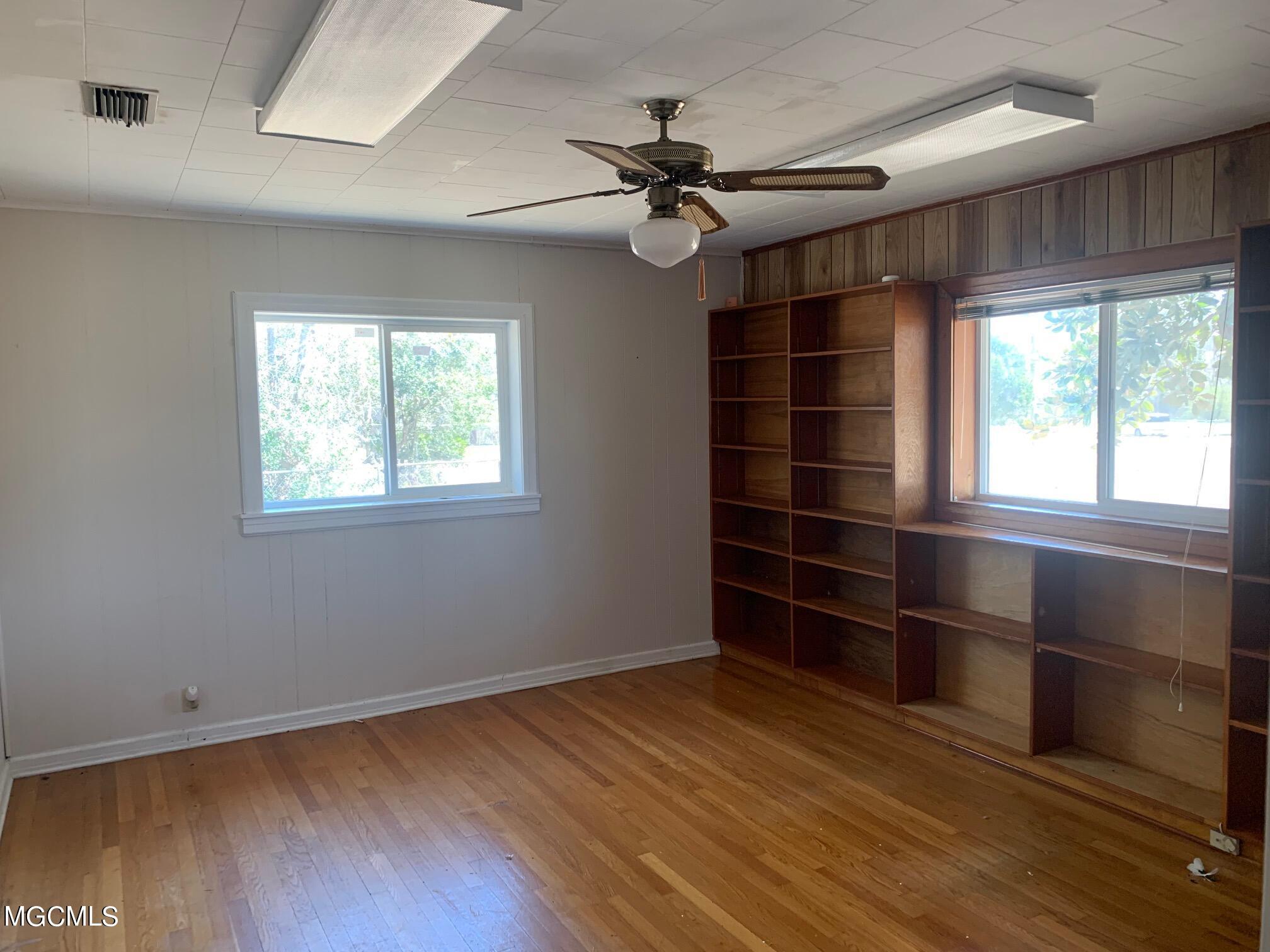 16148 Robinson Road Gulfport, MS 39503 - Photo 12 of 17 IMG_4549