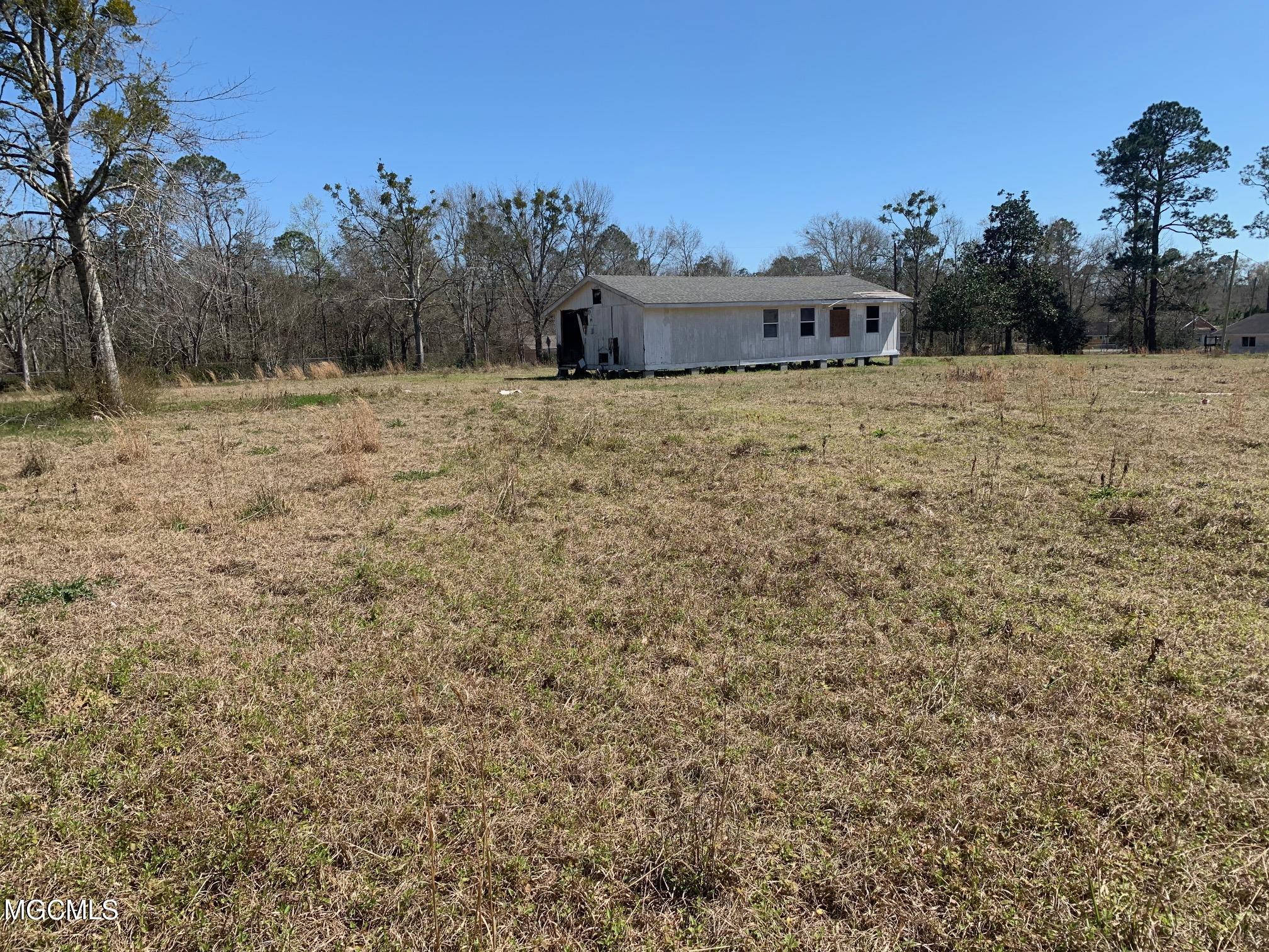 16148 Robinson Road Gulfport, MS 39503 - Photo 15 of 17 IMG_4553