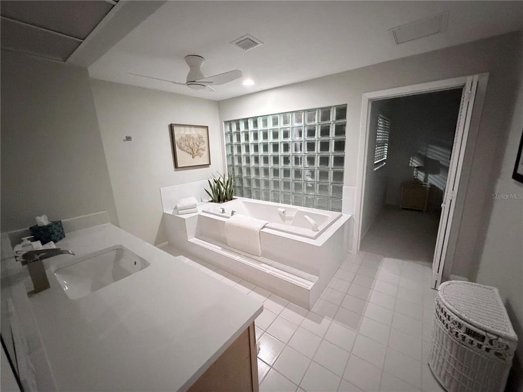 2709 Casey Key Road Nokomis, FL 34275 - Photo 35 of 64
