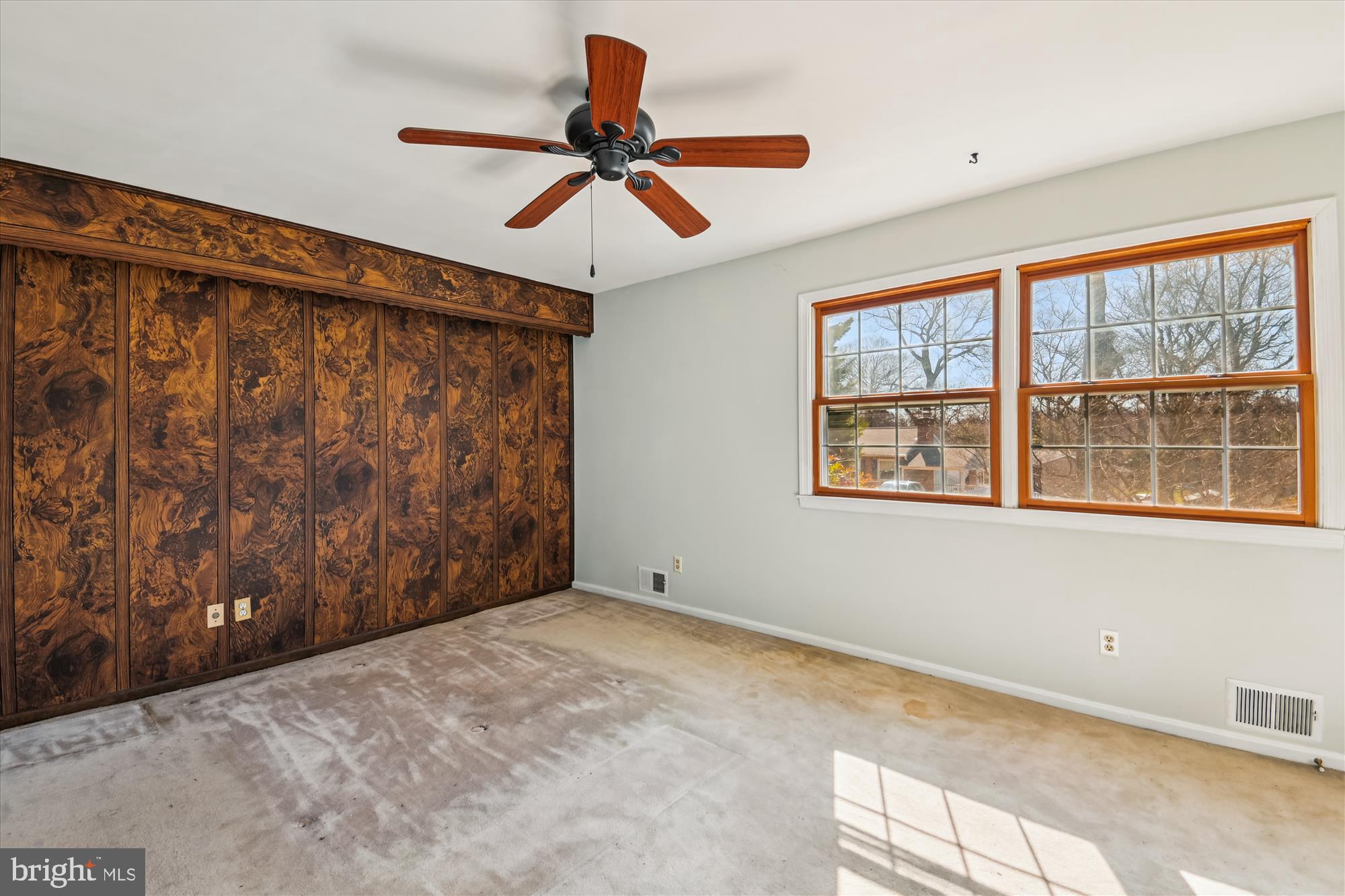 1574 Melanie Road Pasadena, MD 21122 - Photo 15 of 41 a view of room with a ceiling fan