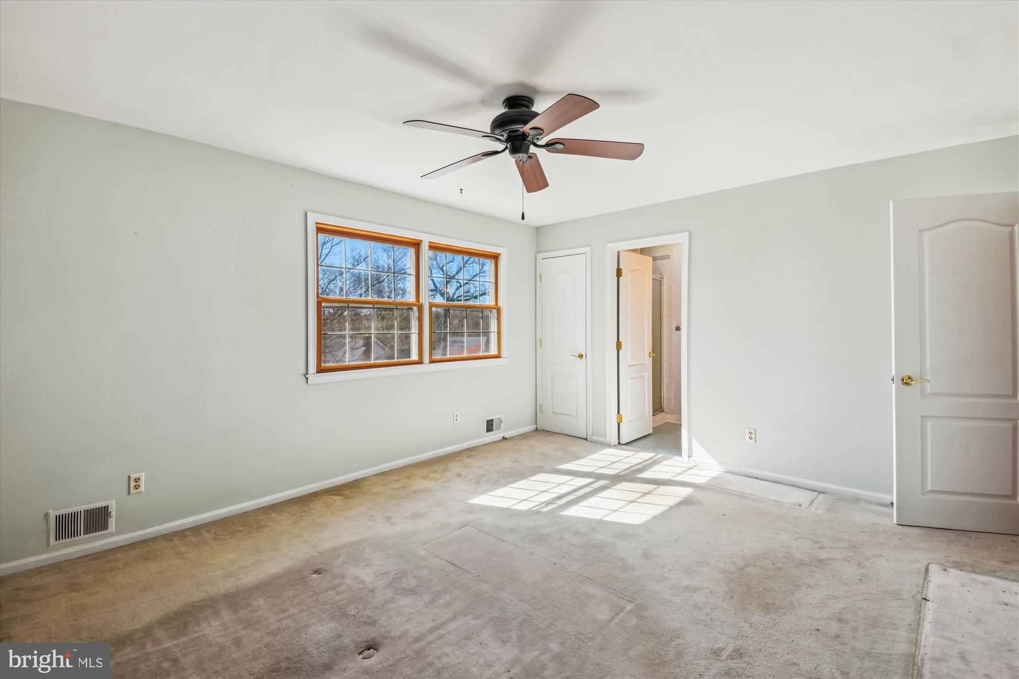 1574 Melanie Road Pasadena, MD 21122 - Photo 17 of 41 a view of an empty room with a window